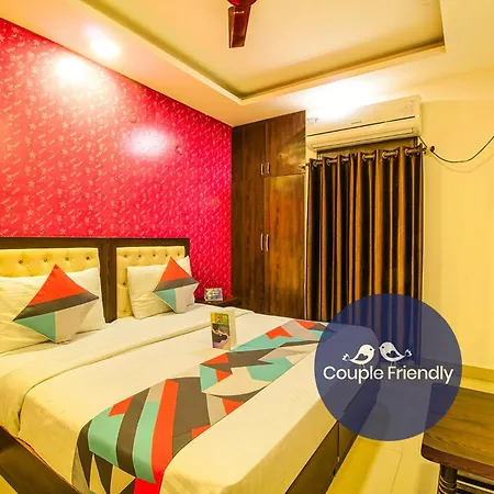 Fabexpress Tp Suite Near Igi Airport New Delhi